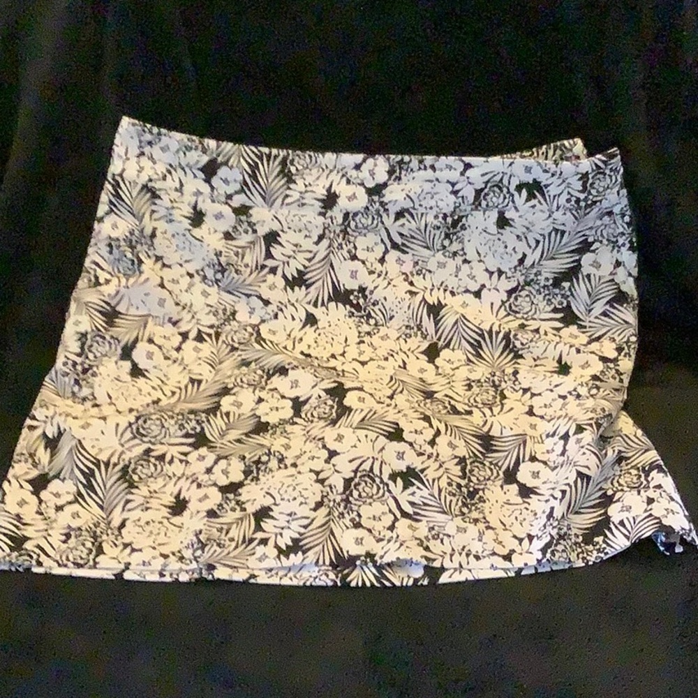 2 Piece Izod Golf Outfit